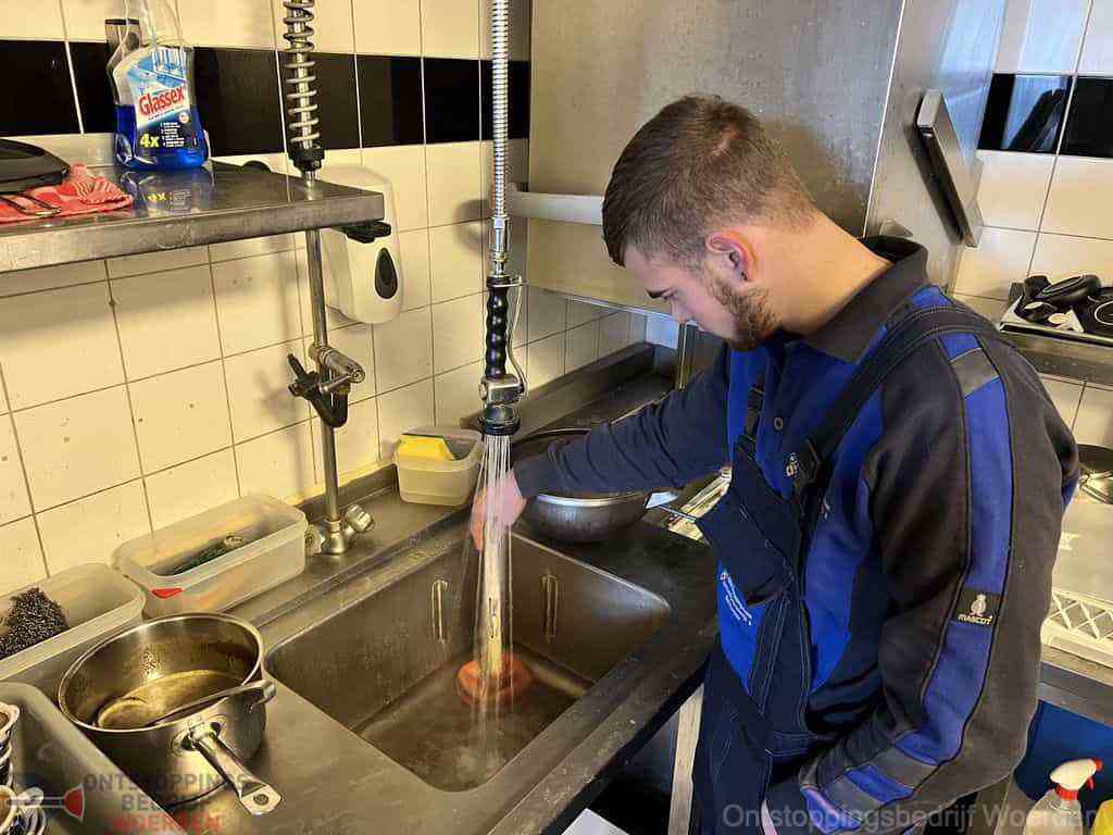 Gootsteen Ontstoppen Woerden Gootsteen Ontstoppen Woerden